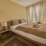 Up&great - Cozy 3br Combi شقة *