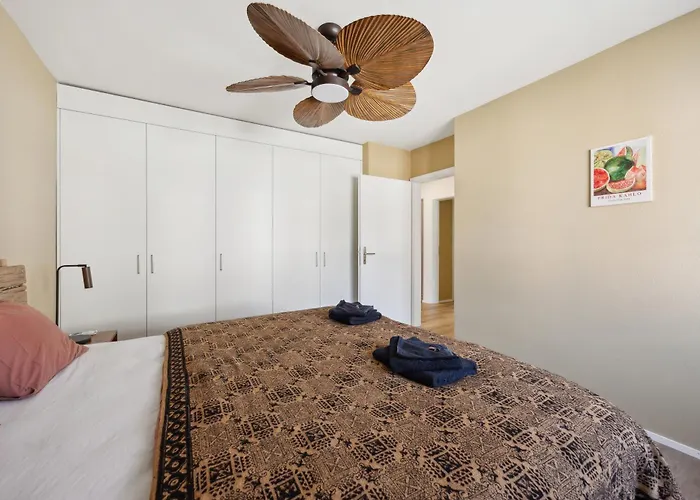 Up&great - Cozy 3br Combi شقة