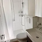 Up&great - Cozy 3br Combi * ציריך