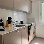 Up&great - Cozy 3br Combi ציריך