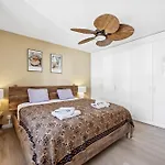 Up&great - Cozy 3br Combi דירה ציריך