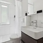 Up&great - Cozy 3br Combi דירה