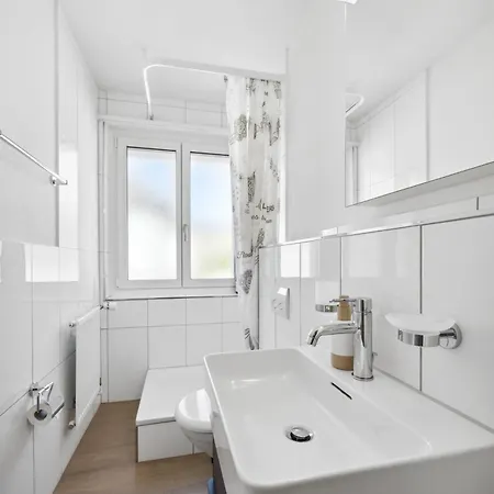 Up&great - Cozy 3br Combi شقة