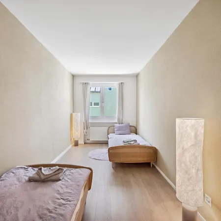 Up&great - Cozy 3br Combi شقة *