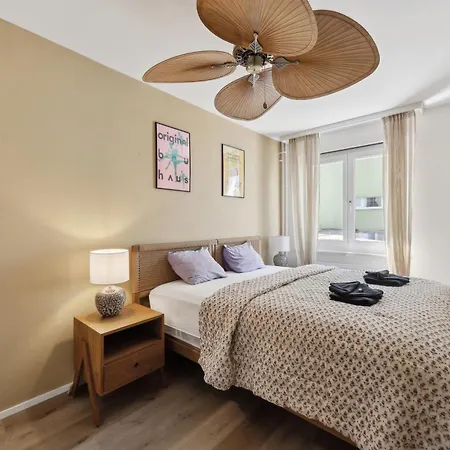 Up&great - Cozy 3br Combi شقة