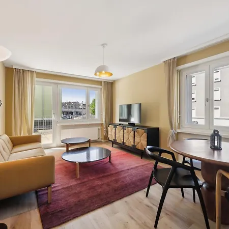 شقة Up&great - Cozy 3br Combi