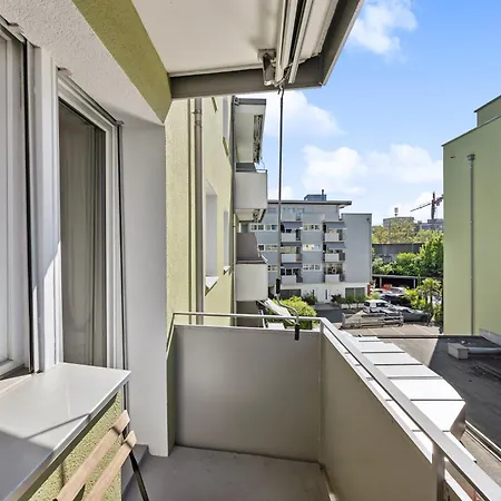 Up&great - Cozy 3br Combi زيورخ