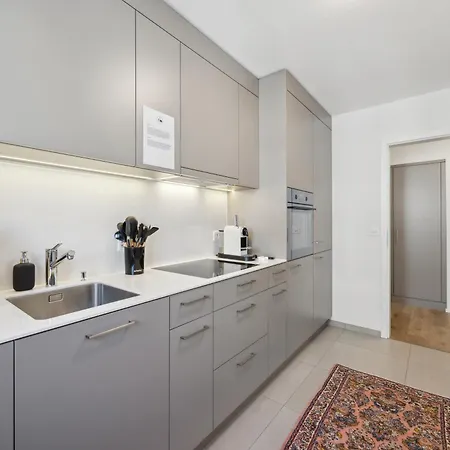 شقة Up&great - Cozy 3br Combi