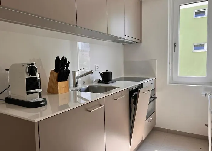 Up&great - Cozy 3br Combi Curych